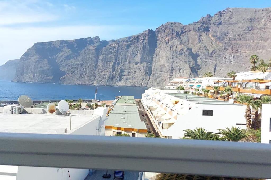 Vistas Sonadas Cerca Del Mar Acantilado de los Gigantes Bagian luar foto